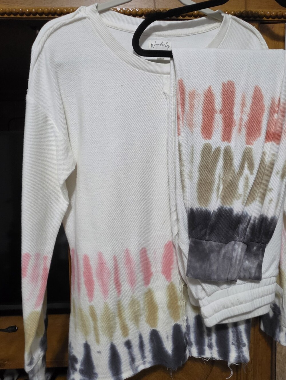 Wonderly White Tie-Dye Womens Jogging Set